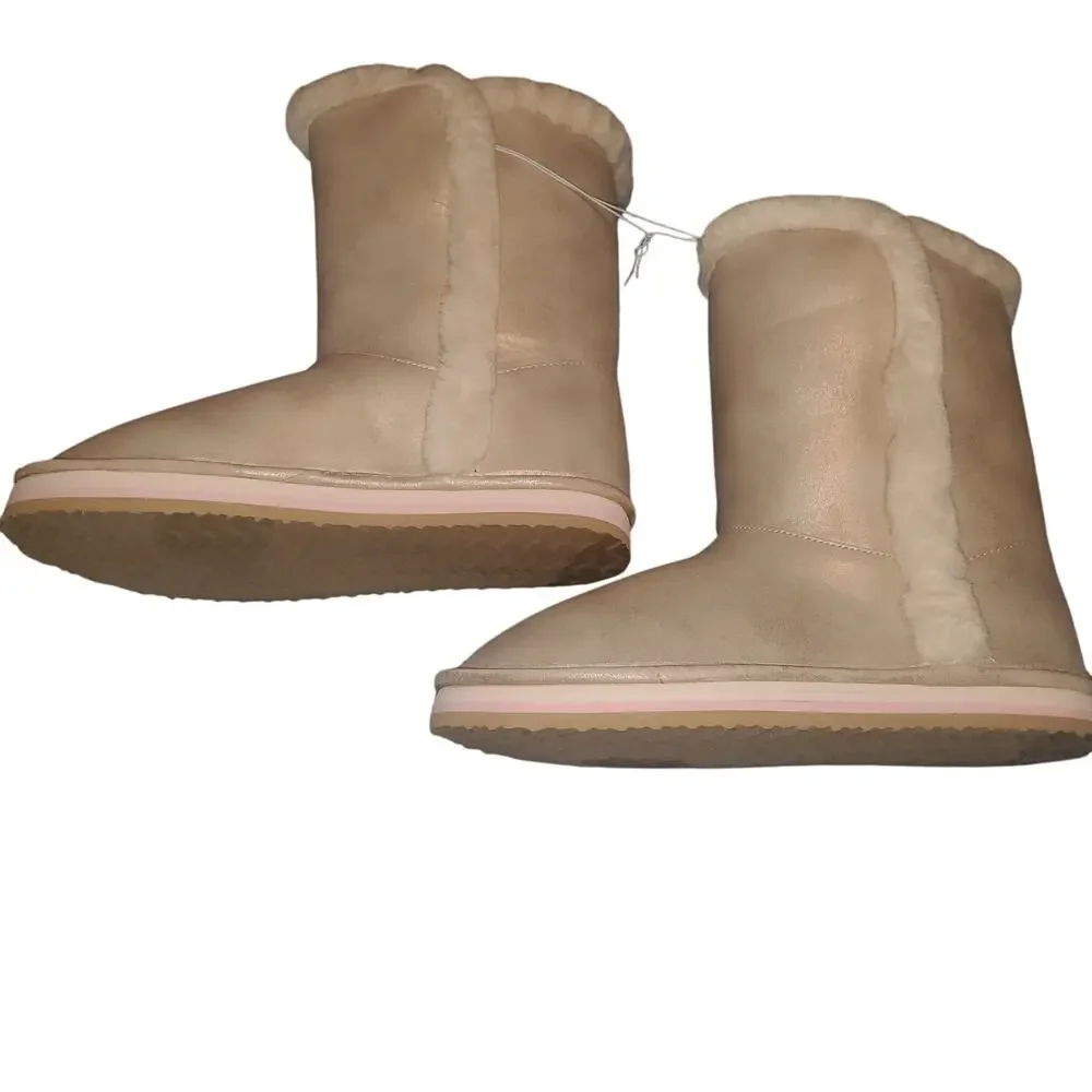 NEW in Box Sugar Big Girls Size 5 Milhoja Sueded Faux Fur Cozy Boots Gold Rose